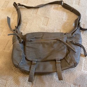 Deena & Ozzy leather purse Grey